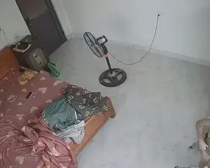 check cam em gái thay đồ – xem sex hack camera nhà gái xinh