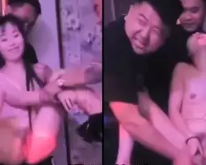 Clip sex Cho lồn uống bia – Cliphot69