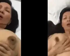 Đụ cho chị máy bay sướng thở hổn hển – Viet69