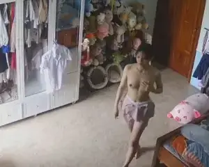 Hack Cam Phòng Em Học Sinh Hà Nội – Lộ Camera Nhà Gái Xinh