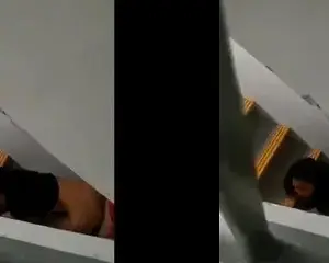 Quay lén cặp đôi public ở thang bộ chung cư – Viet69