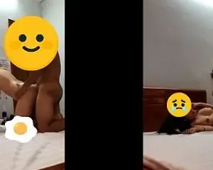 Tránh nóng cùng em hàng xôi thịt – Viet69