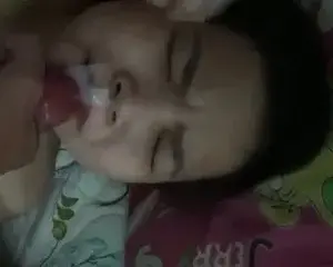 Vừa ngủ dậy em đã thèm sữa chua – Viet69