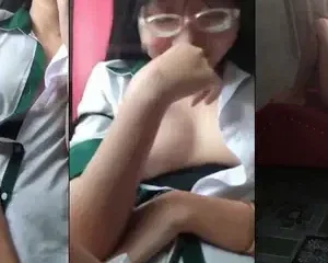 Cô bạn thân dâm đãng trong bộ đồng phục trốn học gạ đi nhà nghỉ – Viet69