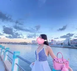 Doggy cô bạn gái chubby trong phòng tắm – Viet69