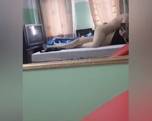 Đụ bà chị đồng nghiệp thèm của lạ nứng đến mức điên dại – Viet69