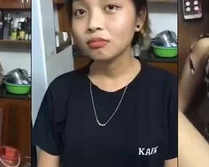 Em gái ngây thơ hồn nhiên: Em là con đĩ của anh – Viet69