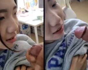 lần đầu tập em bú – Viet69