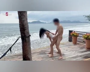 Public em bồ ở bãi biển một cảm giác thật chill – Viet69