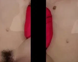 Vừa đút vào bướm em đã nhóp nhép nước – Viet69