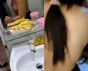 Chơi người yêu của Hùng rồi nè Hùng ơi