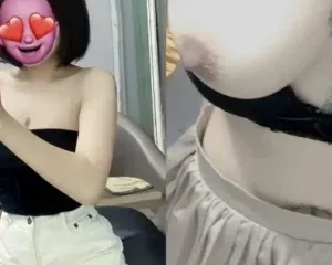 Em gái 2k4 dân chơi Tattoo cực ngon cực xinh